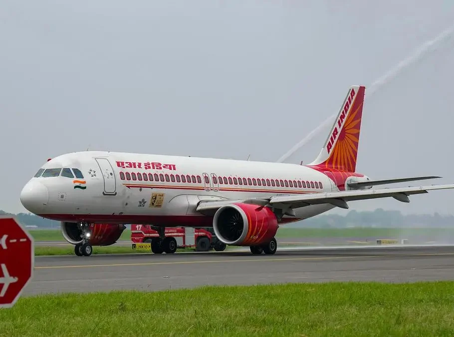 Air India AI2379: cuatro segundos sin respuesta de los controles de vuelo