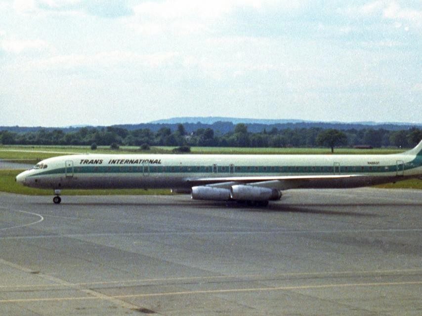 La piedra: Vuelo 863 de Trans International Airlines